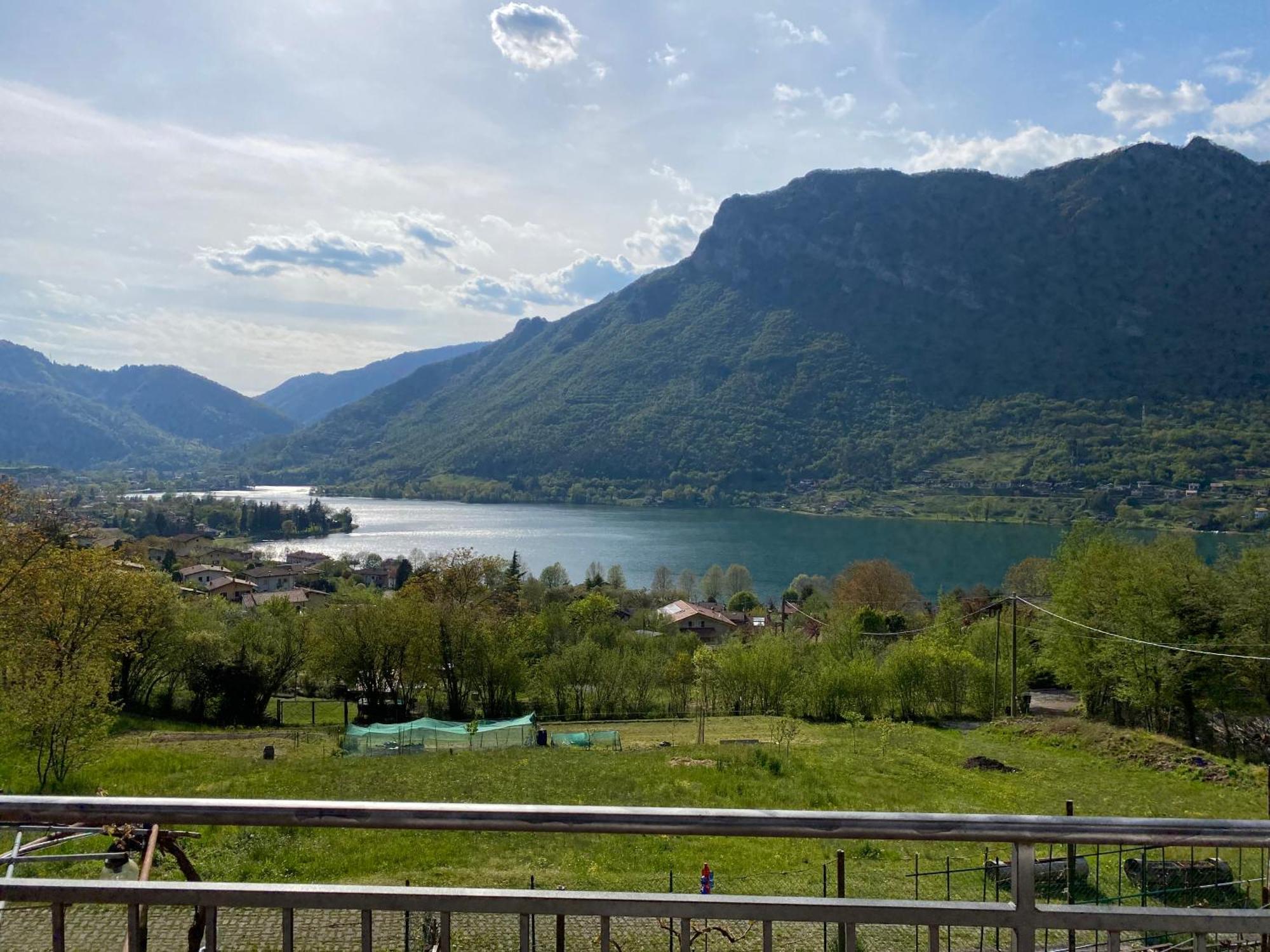 Casa Carla, Bis 4 Personen, Garten, Balkon Mit Blick Auf Den See Und Die Berge Crone Exterior foto